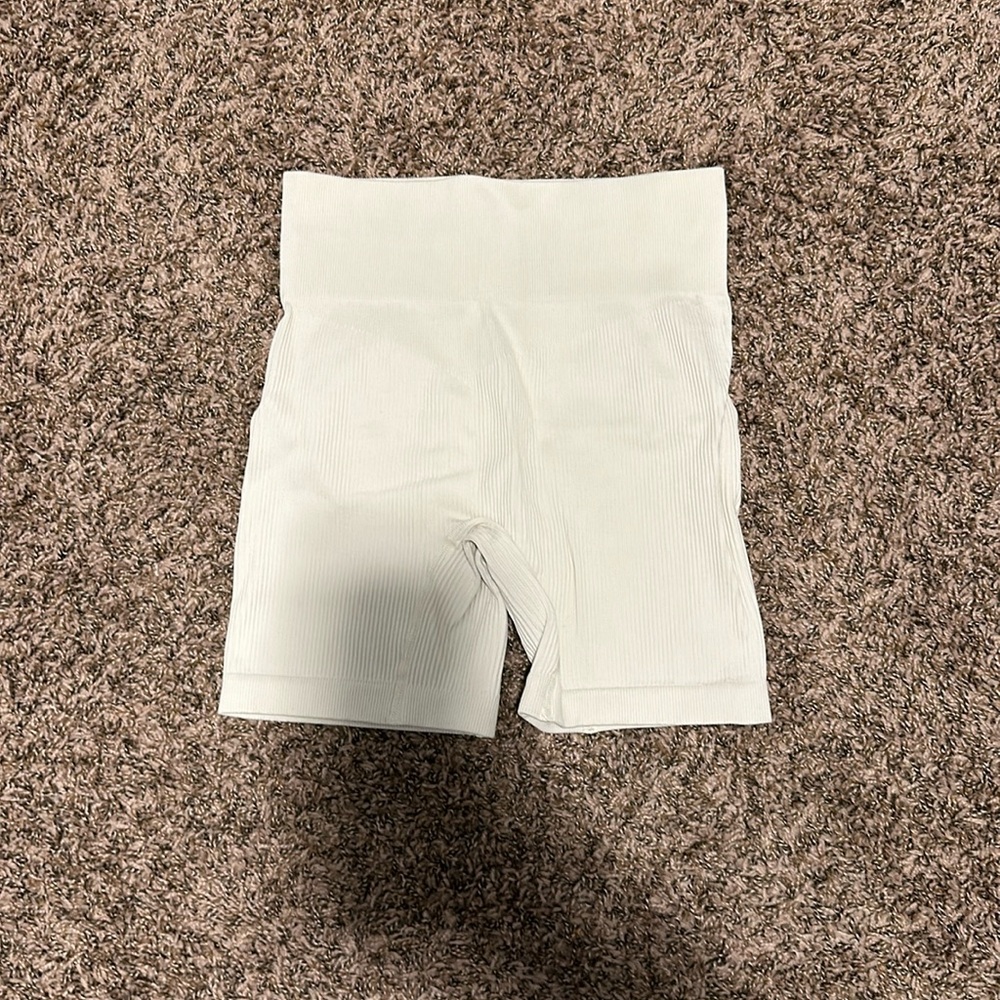 White ribbed biker shorts